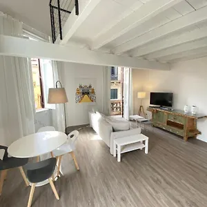 https://suiteinpalermo-case-vacanze-nel-centro-storico-di-palermo.palermohotels.org