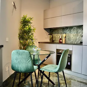 https://savoia-central-milan.it-lombardy.com